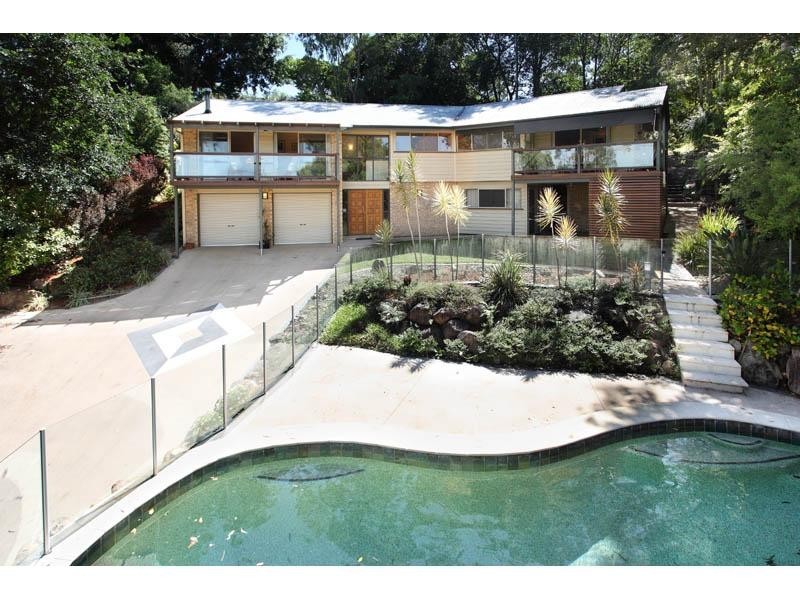 14 Cabramurra Street, Chapel Hill QLD 4069