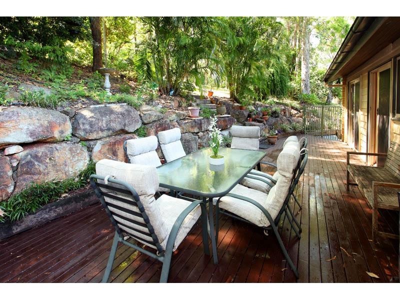 14 Cabramurra Street, Chapel Hill QLD 4069