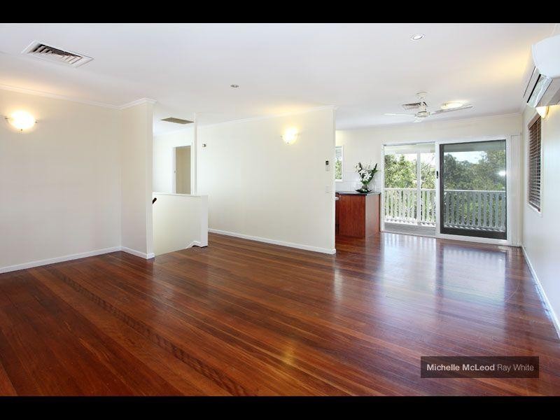 31 Orkney Street, Kenmore QLD 4069