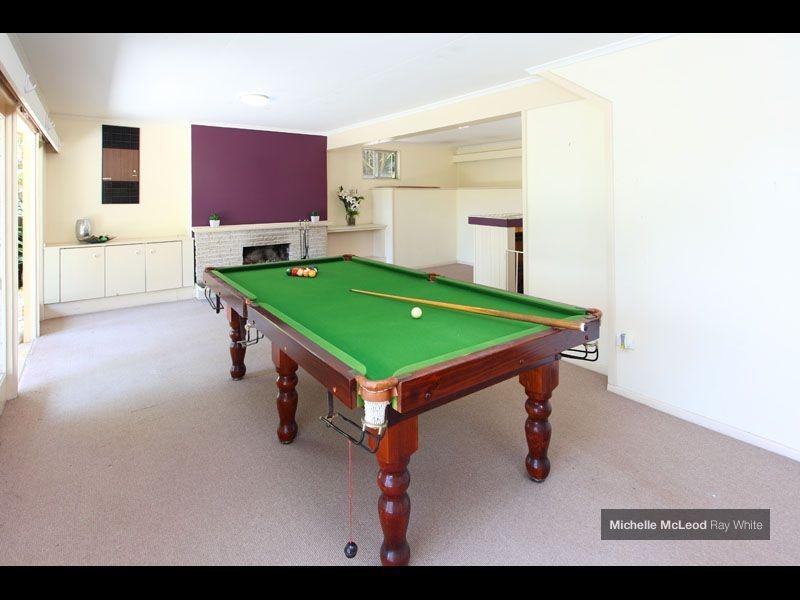 31 Orkney Street, Kenmore QLD 4069