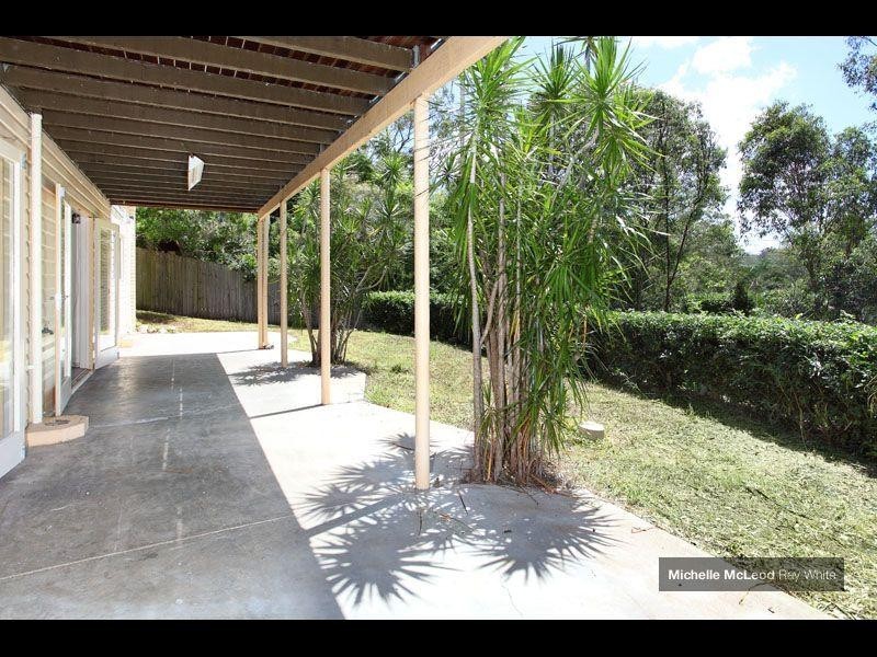 31 Orkney Street, Kenmore QLD 4069