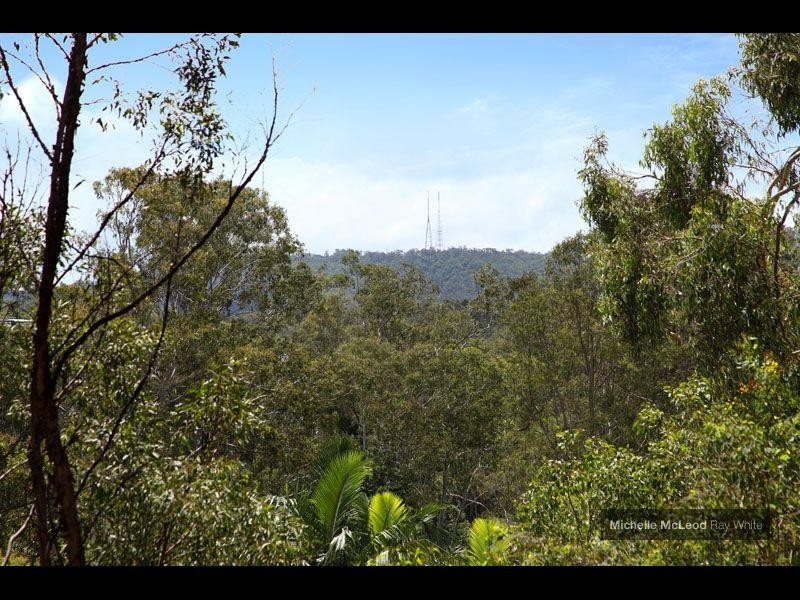 31 Orkney Street, Kenmore QLD 4069