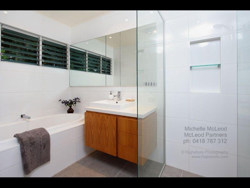 42 Merrilyn Street, Chapel Hill QLD 4069