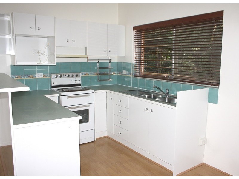 2/36 Ruskin Street, Taringa QLD 4068