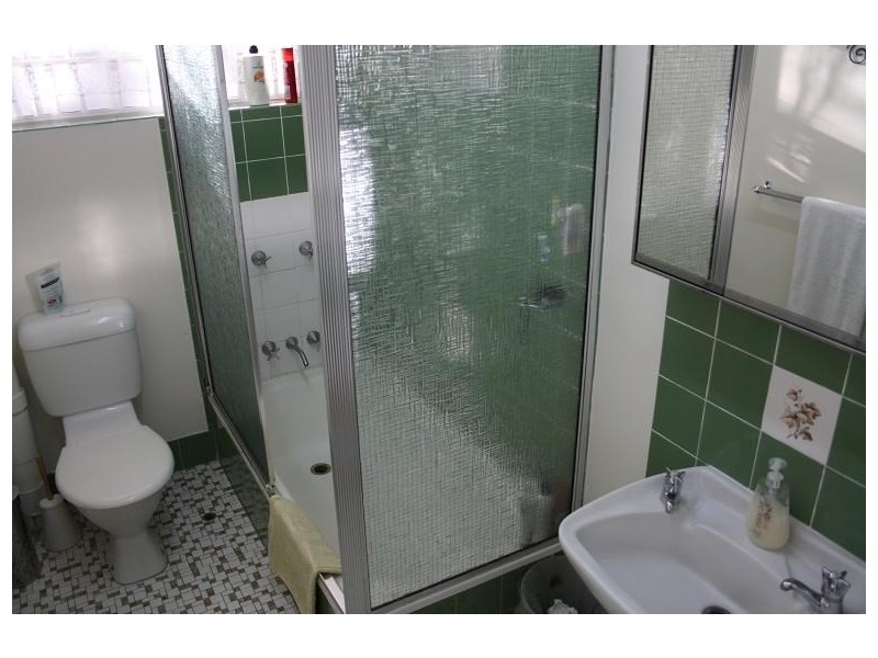 2/36 Ruskin Street, Taringa QLD 4068