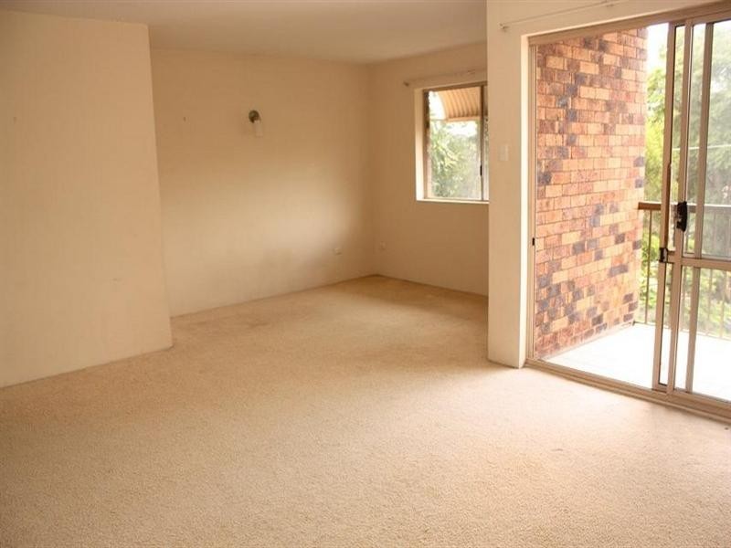 3/85 Warren Street, St Lucia QLD 4067