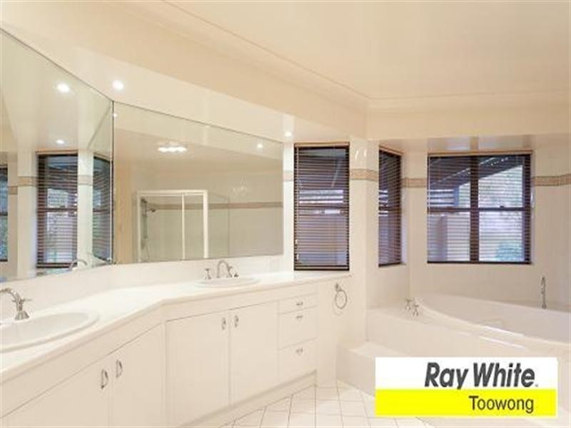 410 Grandview Road, Pullenvale QLD 4069