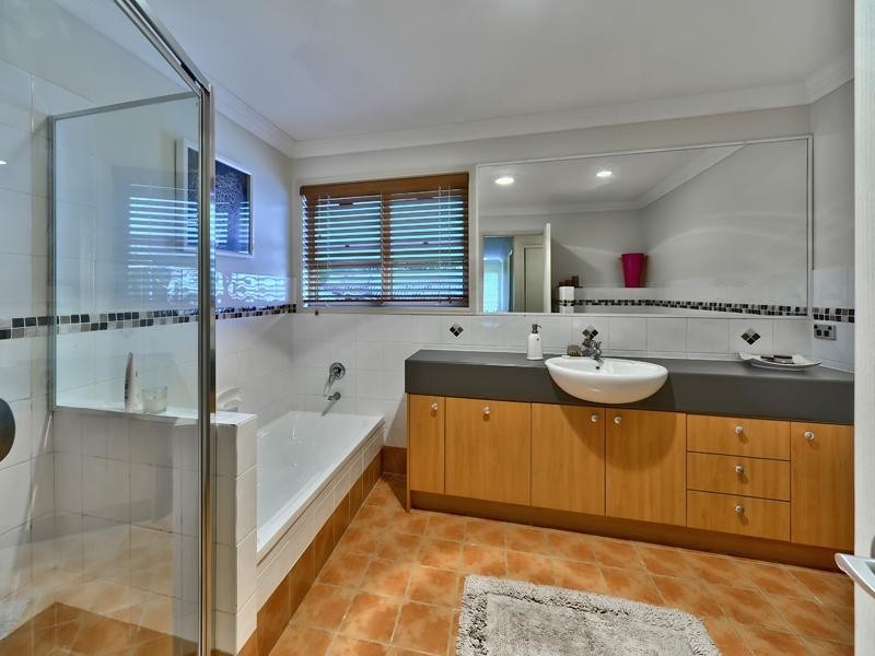 93 Rosebery Terrace, Chelmer QLD 4068