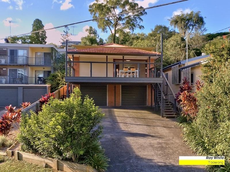 3 Todd Street, Taringa QLD 4068