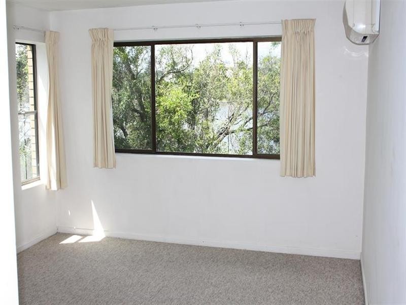 1/12 Patrick Lane, Toowong QLD 4066