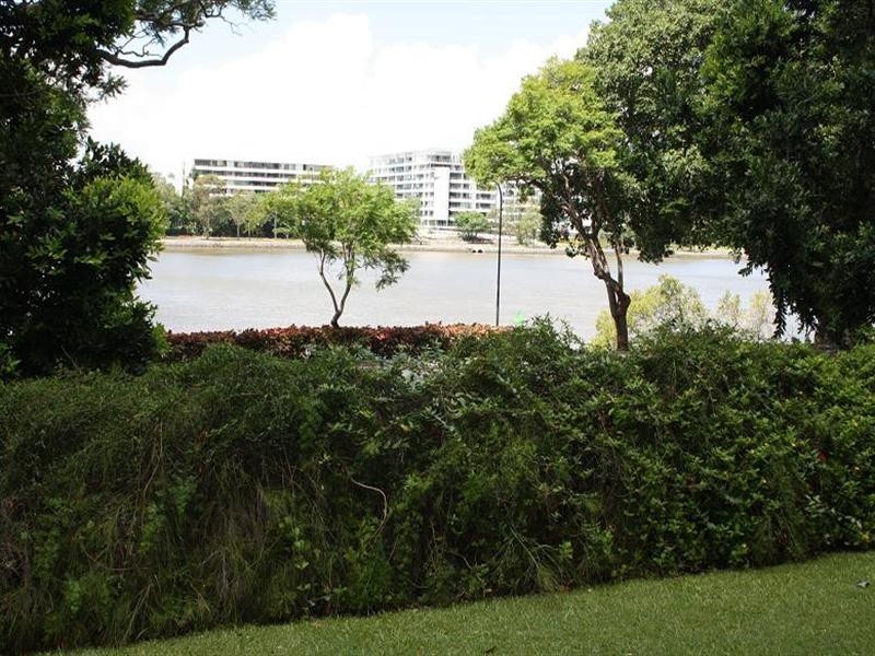 1/12 Patrick Lane, Toowong QLD 4066