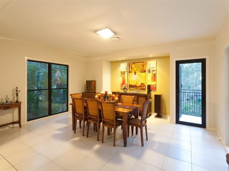 213 Taringa Parade, Taringa QLD 4068