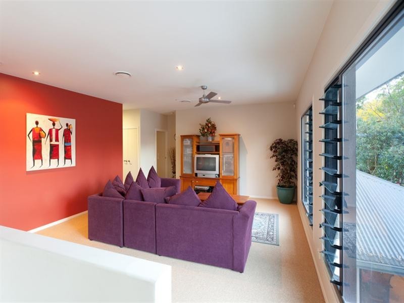 213 Taringa Parade, Taringa QLD 4068