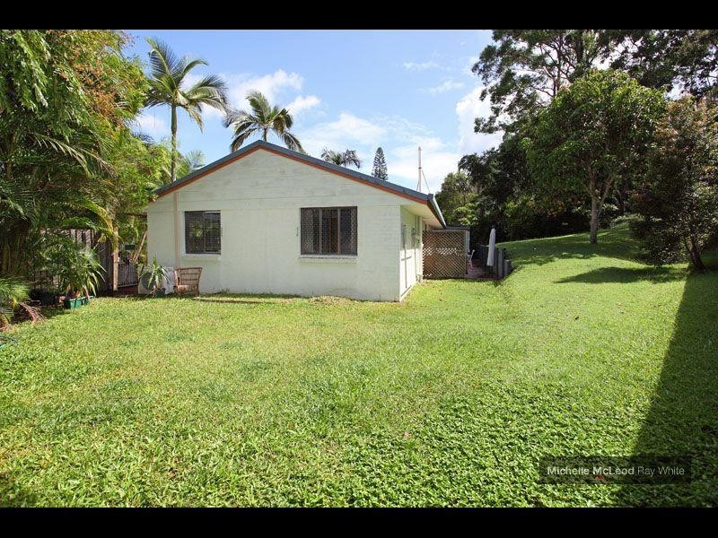 10 Dulhunty Street, Chapel Hill QLD 4069
