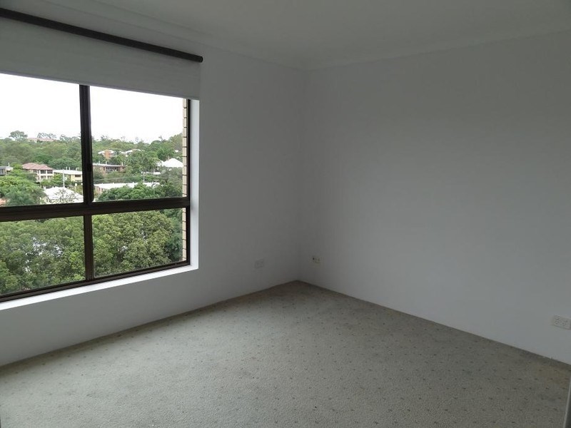 30/12 Bryce Street, St Lucia QLD 4067