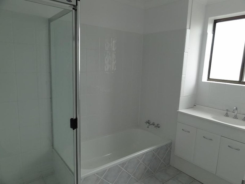 30/12 Bryce Street, St Lucia QLD 4067