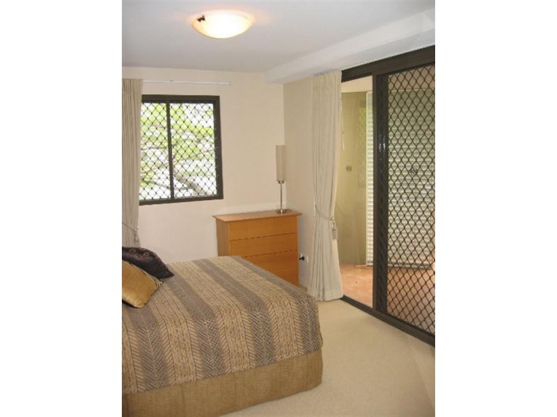 8/5-11 Chasely Street, Auchenflower QLD 4066