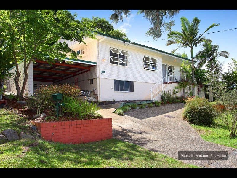 5 Jessica Street, Taringa QLD 4068
