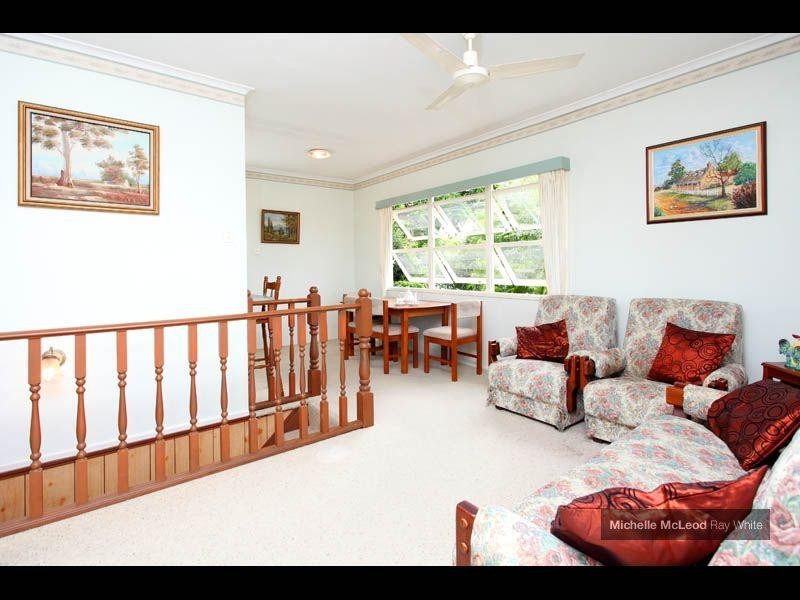 5 Jessica Street, Taringa QLD 4068