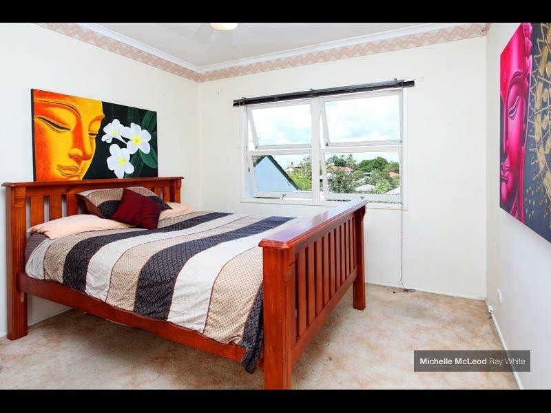 5 Jessica Street, Taringa QLD 4068