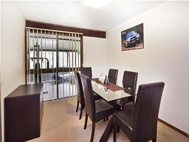 35 Ironbark Road, Chapel Hill QLD 4069