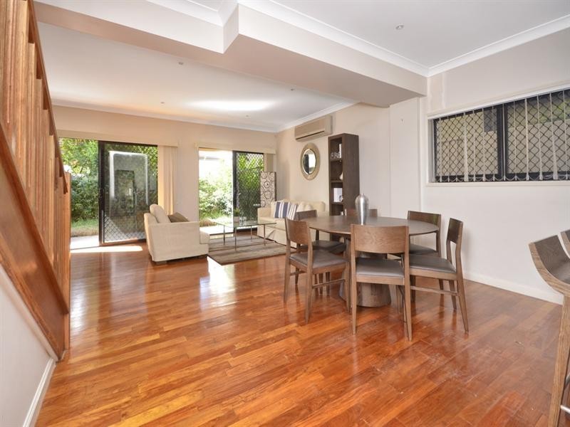 9/272 Indooroopilly Road, Indooroopilly QLD 4068
