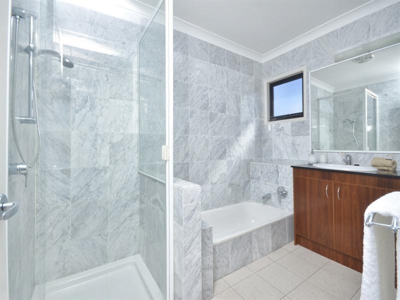 9/272 Indooroopilly Road, Indooroopilly QLD 4068