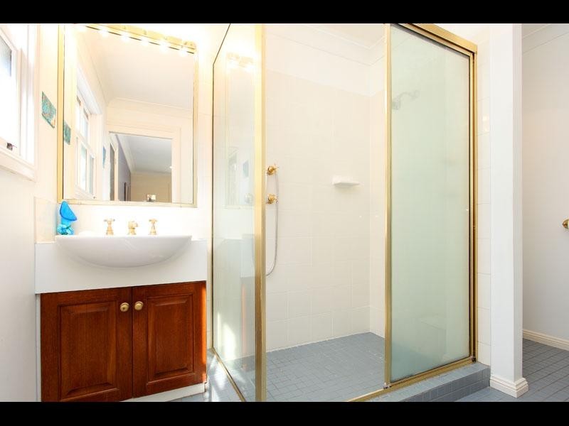 24 Gabwina Street, Fig Tree Pocket QLD 4069