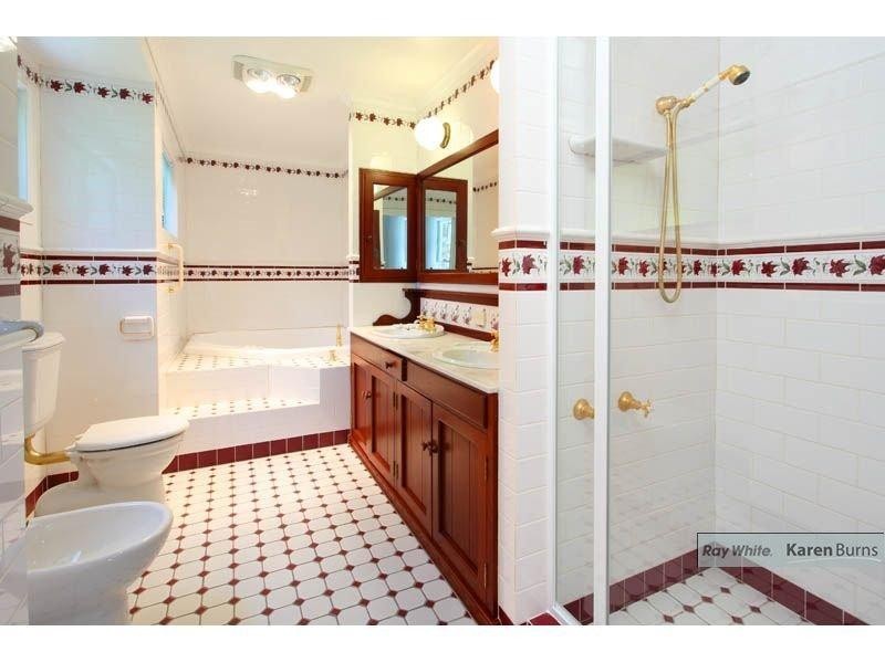 45 Yarawa Street, Kenmore QLD 4069