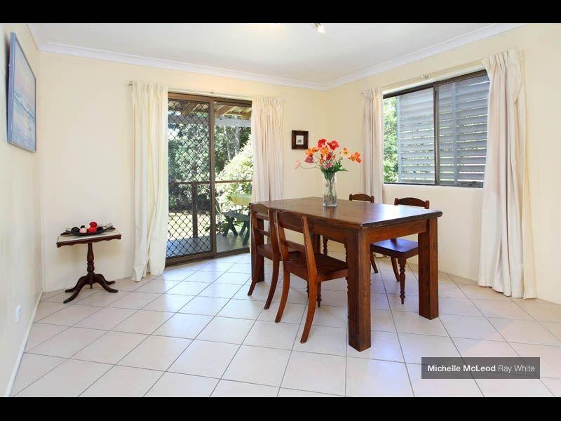 14 Halimah Street, Chapel Hill QLD 4069