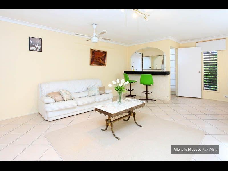 14 Halimah Street, Chapel Hill QLD 4069