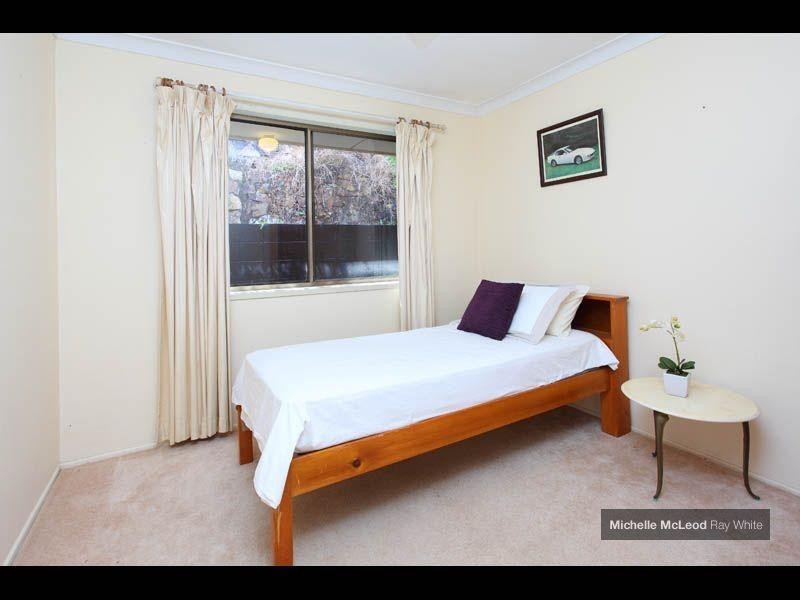 14 Halimah Street, Chapel Hill QLD 4069