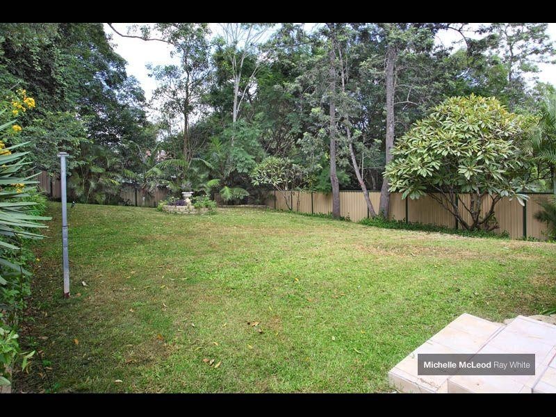 14 Halimah Street, Chapel Hill QLD 4069