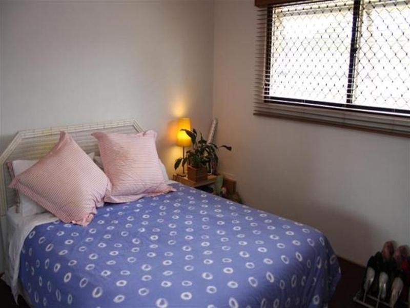 4/10 Vincent Street, Indooroopilly QLD 4068