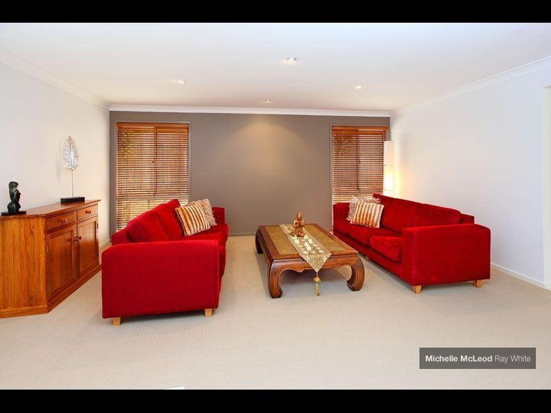 47 Morningview Street, Chapel Hill QLD 4069