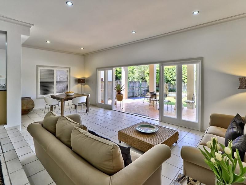 78 King Arthur Terrace, Tennyson QLD 4105