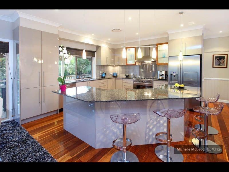 11 McConnell Crescent, Brookfield QLD 4069