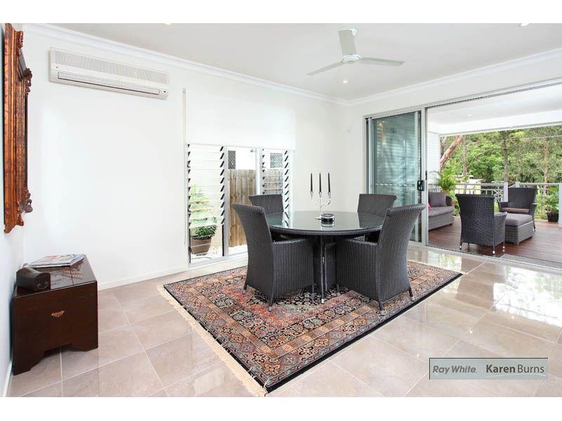 15 Usher Street, Indooroopilly QLD 4068