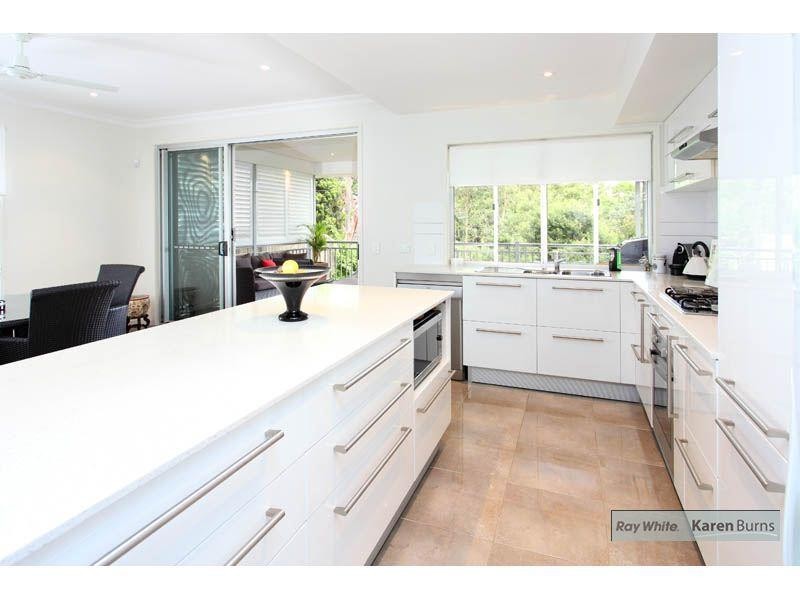 15 Usher Street, Indooroopilly QLD 4068