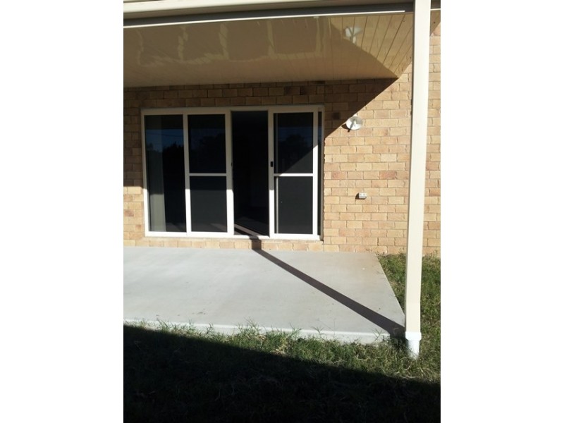 5 Margaret Court, Kenmore QLD 4069