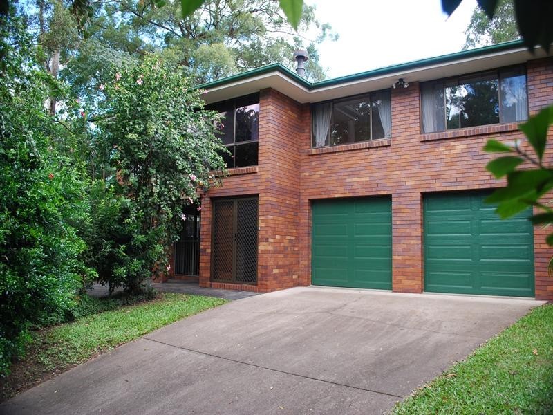2B Goolman Street, Chapel Hill QLD 4069