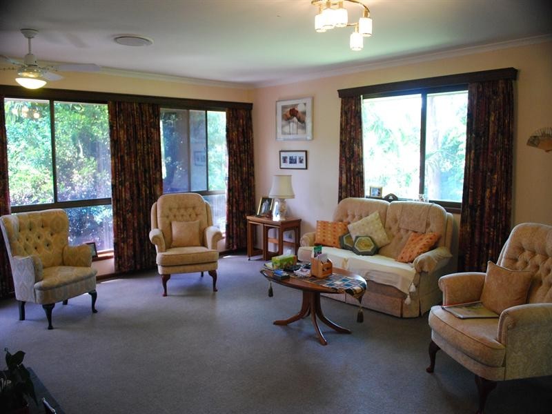 2B Goolman Street, Chapel Hill QLD 4069