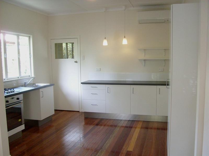 14 Coleman Street, Graceville QLD 4075