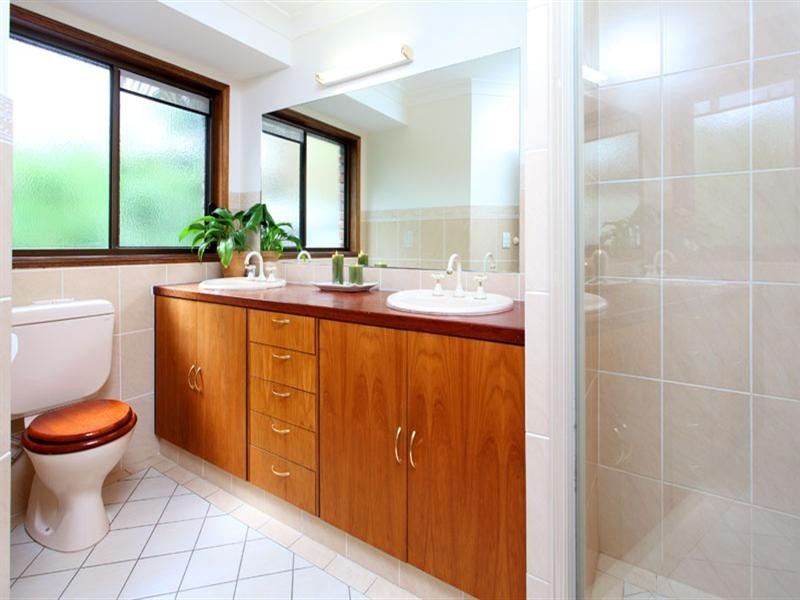 417 Bielby Road, Kenmore Hills QLD 4069