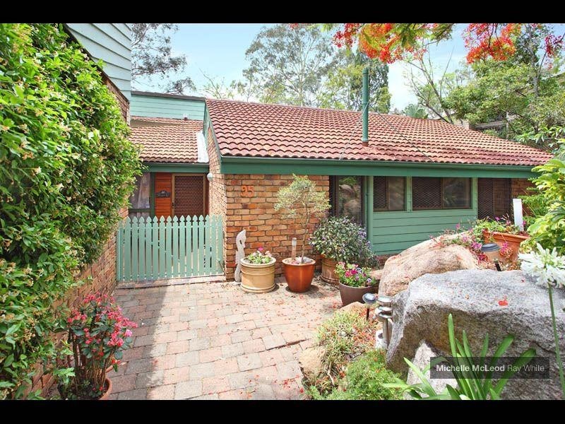 95 Bielby Road, Kenmore Hills QLD 4069