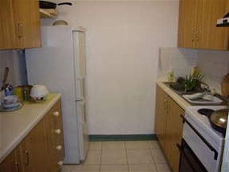 8/31 Bishop Street, St Lucia QLD 4067