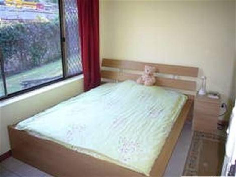 8/31 Bishop Street, St Lucia QLD 4067