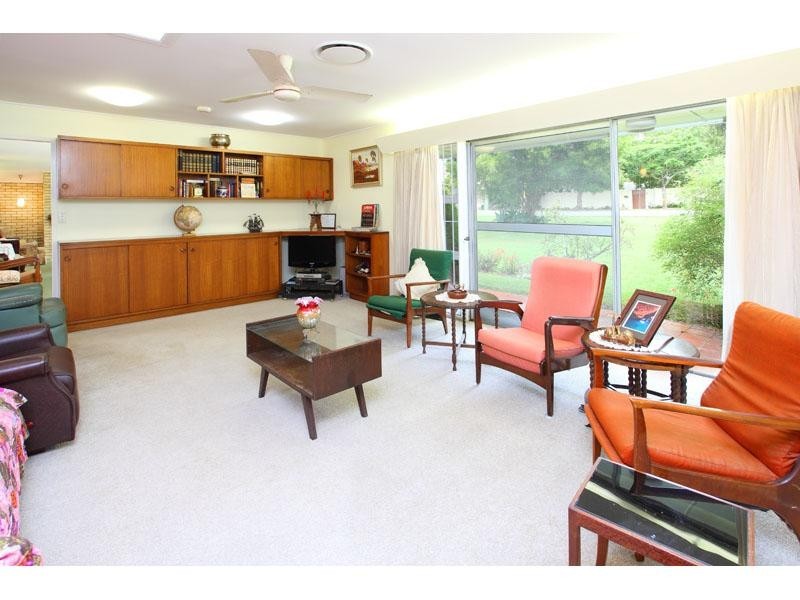 88 Kenmore Road, Kenmore QLD 4069