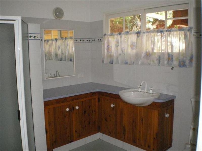 29 Isles Road, Indooroopilly QLD 4068