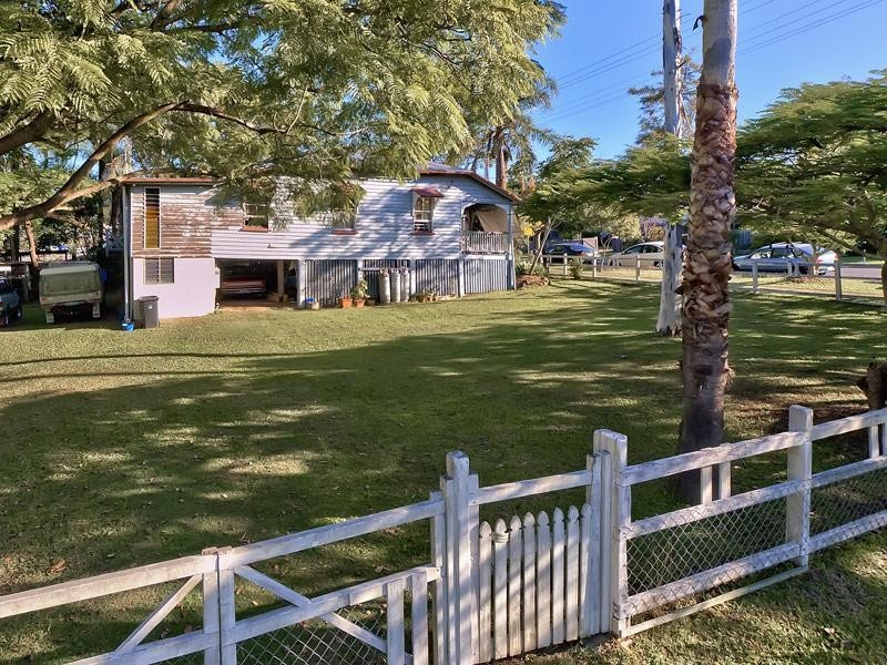 116 Ardoyne Road, Oxley QLD 4075